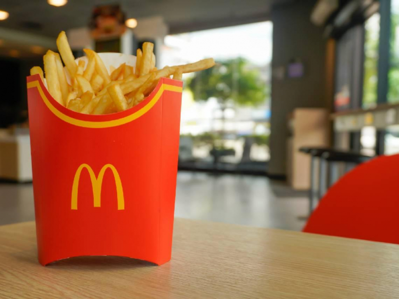 建中生揪吃麥當勞，瞎喊「沒有女權真好」錯在哪？呂秋遠嘆：沒有同理心的天才，可以統治這個社會最可怕